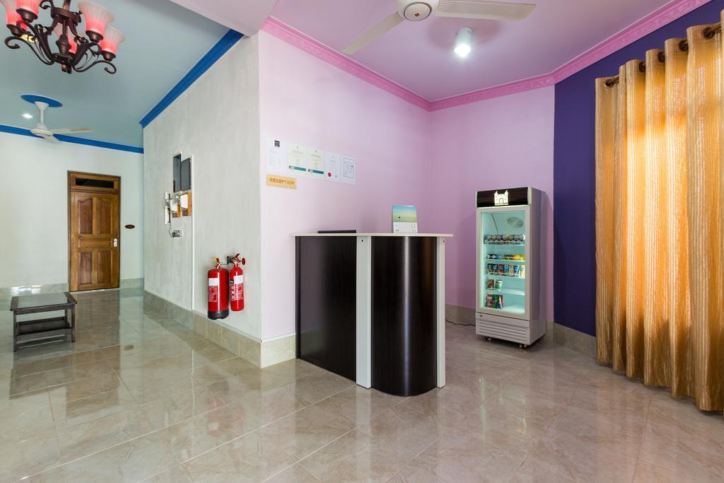 Castle Inn Bodufolhudhoo Esterno foto