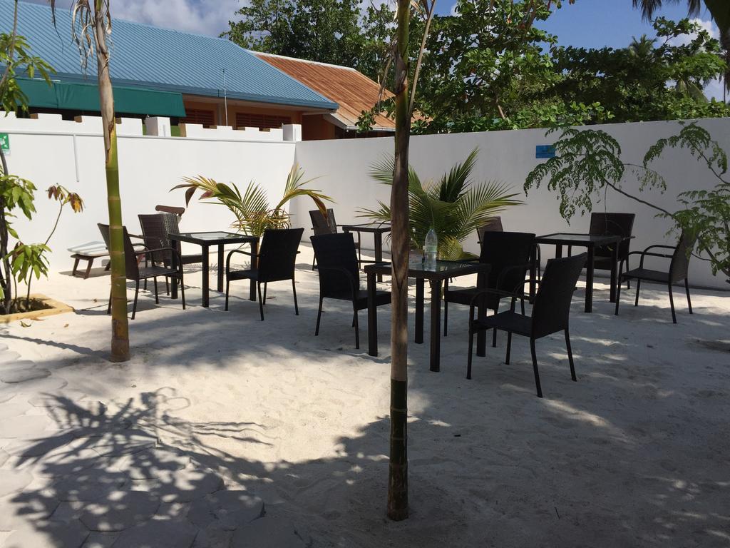 Castle Inn Bodufolhudhoo Esterno foto