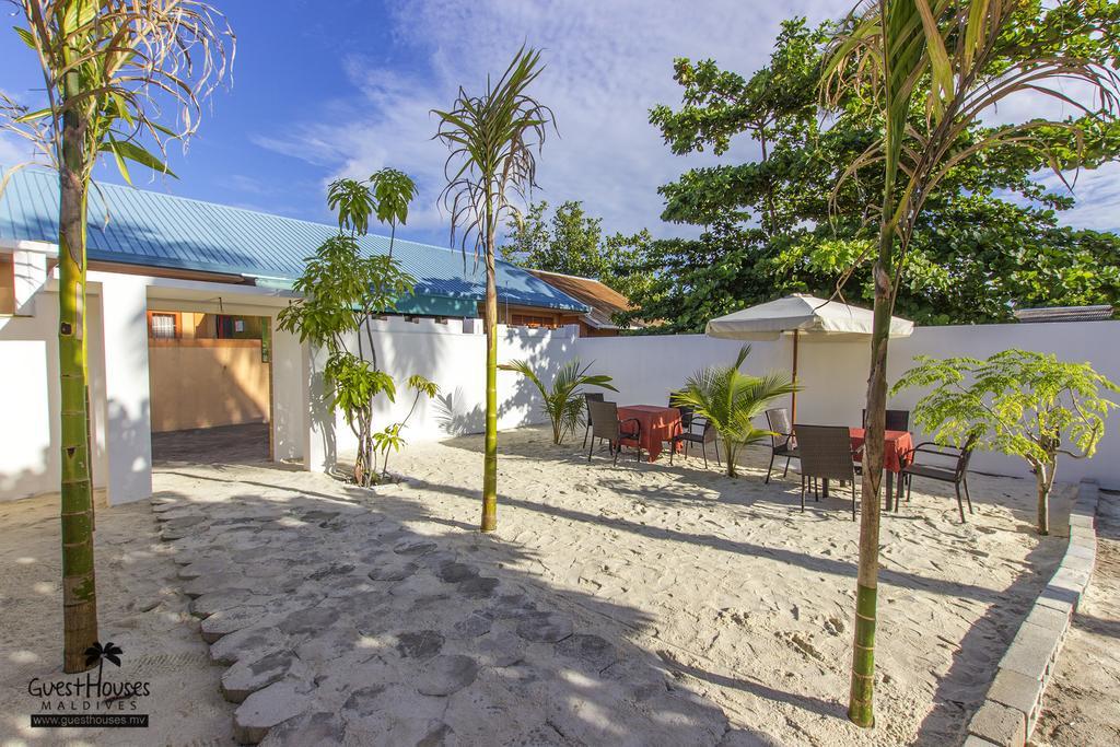 Castle Inn Bodufolhudhoo Esterno foto